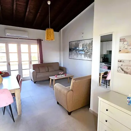 Lovely 1br In Old Town - Center & 4min To Apartmán *